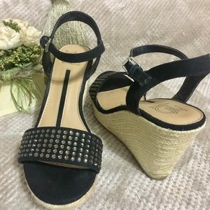Wedge heel strap sandals